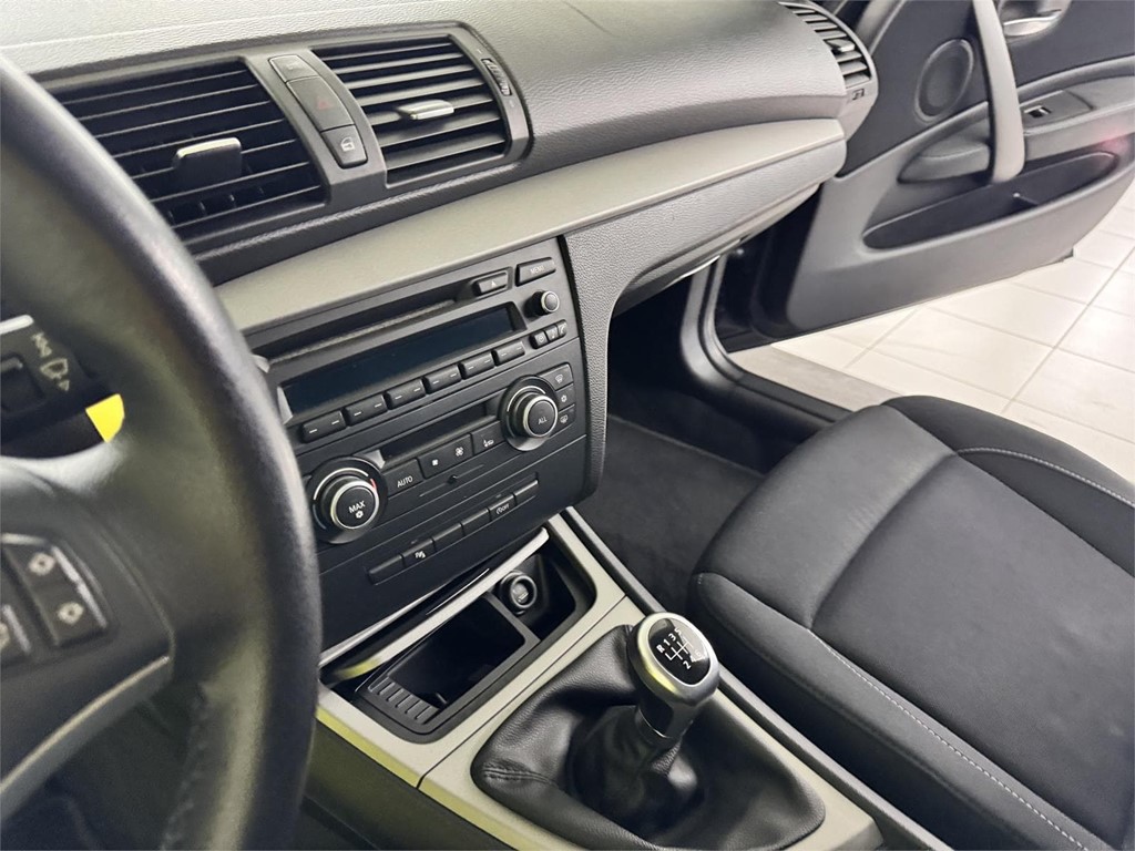 Foto 43 BMW SERIE 1 