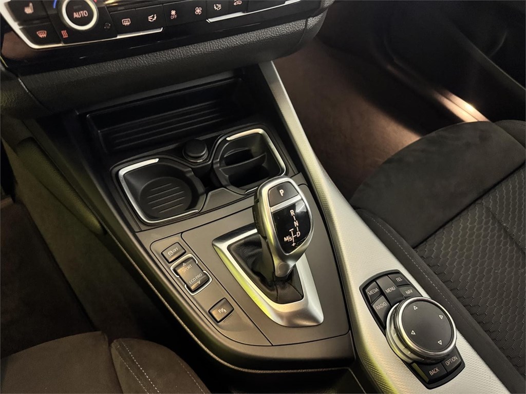 Foto 44 BMW SERIE 1 