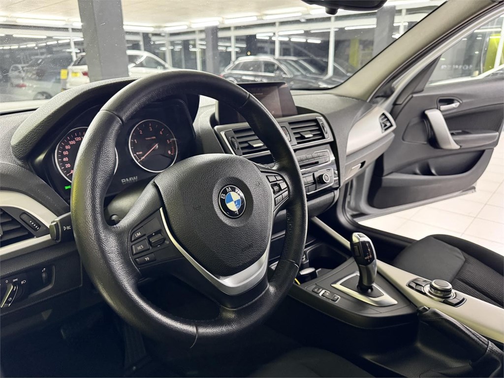 Foto 57 BMW SERIE 1