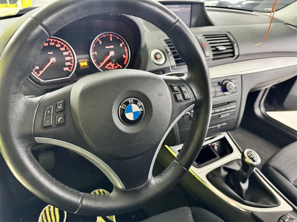 Foto 49 BMW SERIE 1