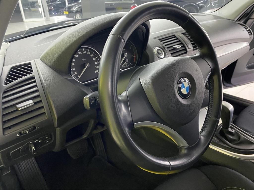 Foto 13 BMW SERIE 1