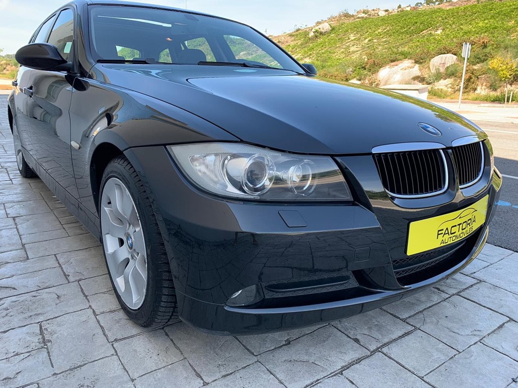 Foto 21 BMW Serie 3 320D Touring