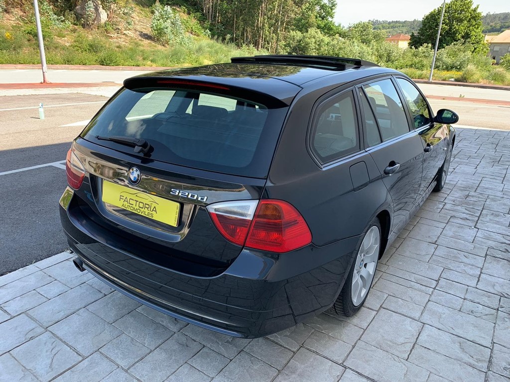 Foto 5 BMW Serie 3 320D Touring