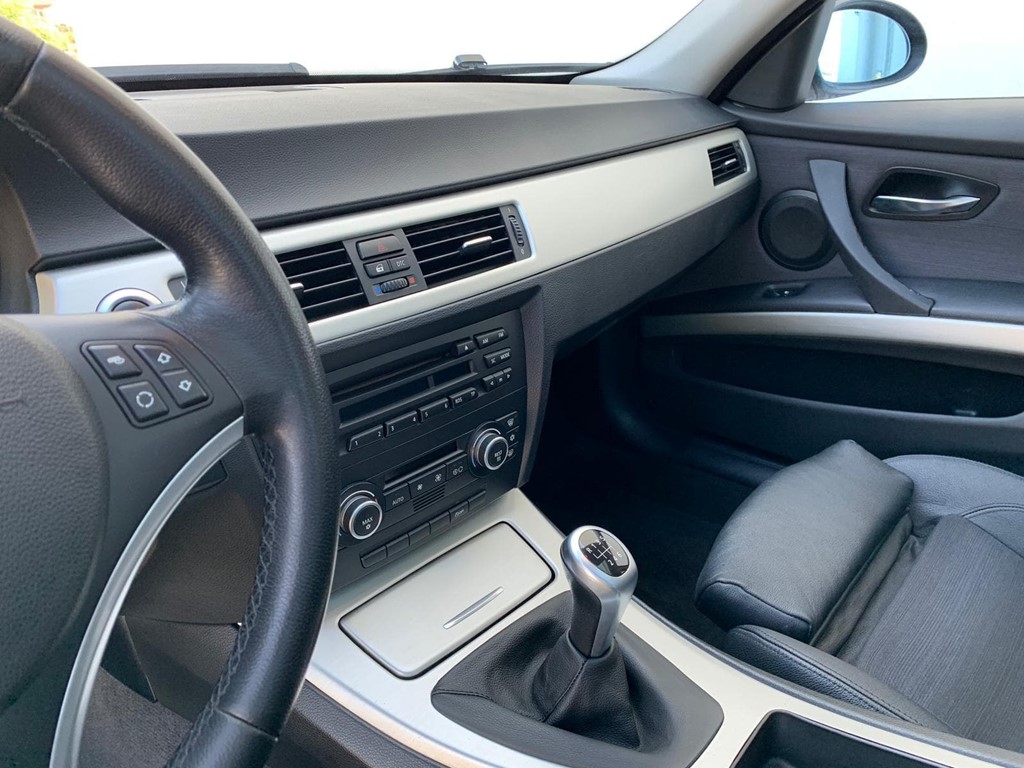 Foto 6 BMW Serie 3 320D Touring