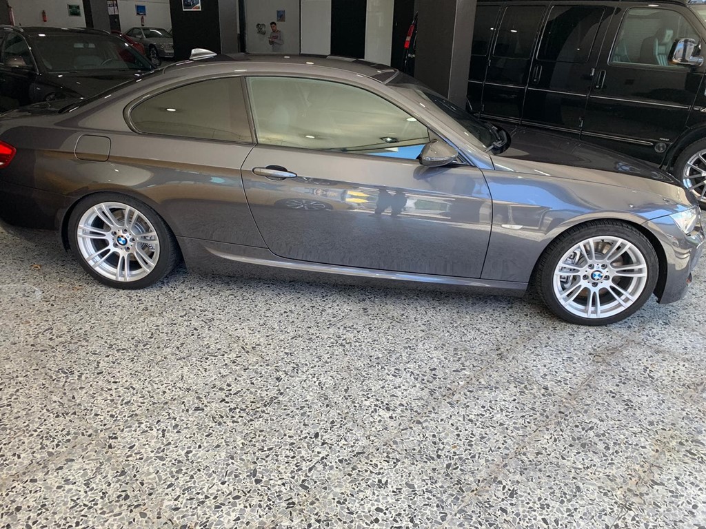 Foto 16 Bmw serie 3 335d 