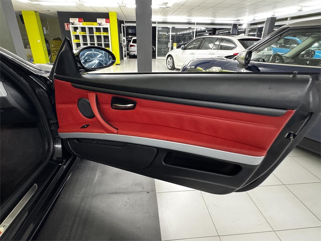 Foto 44 BMW SERIE 3 CABRIO