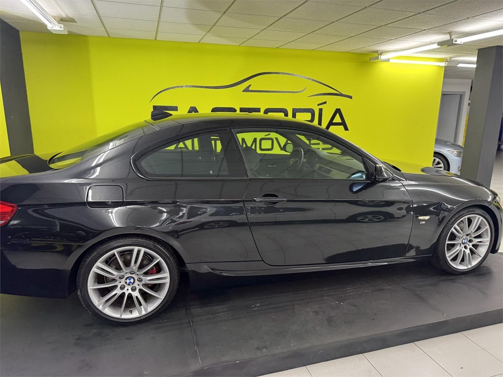 Foto 12 BMW SERIE 3 COUPE