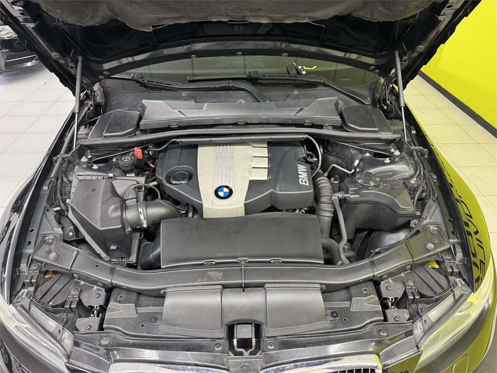 Foto 47 BMW SERIE 3 COUPE