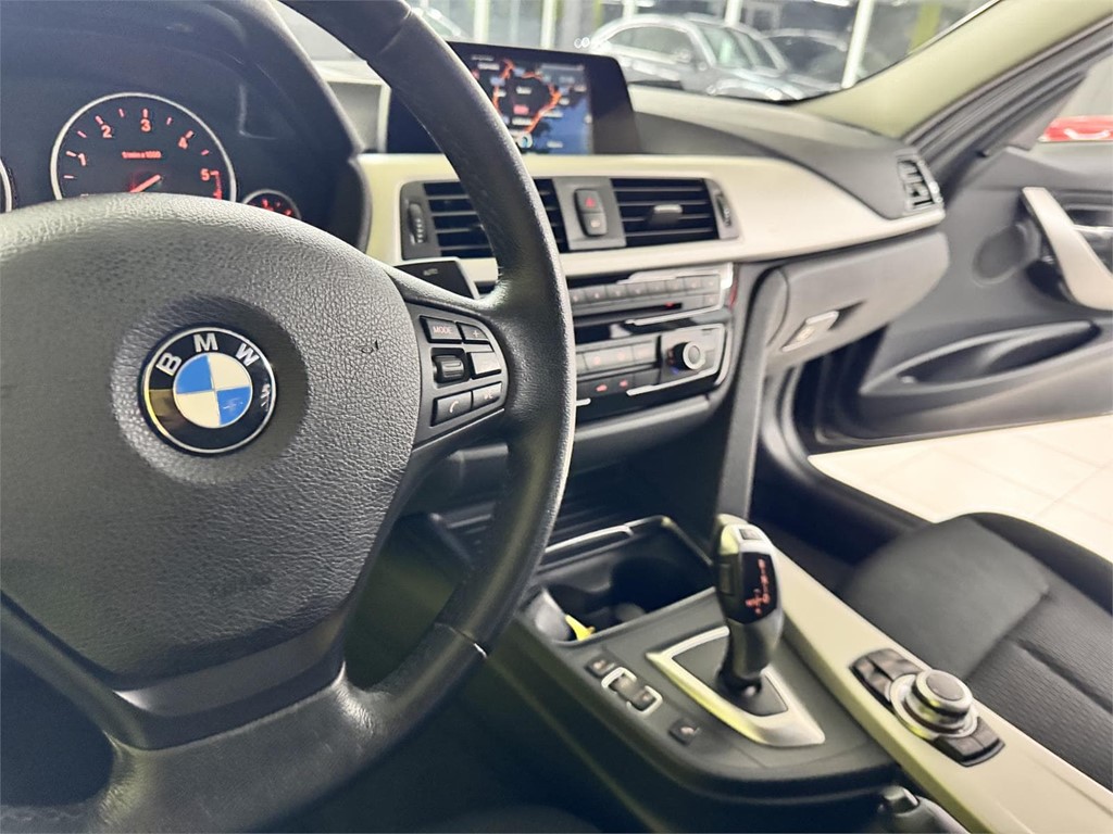 Foto 22 BMW SERIE 3