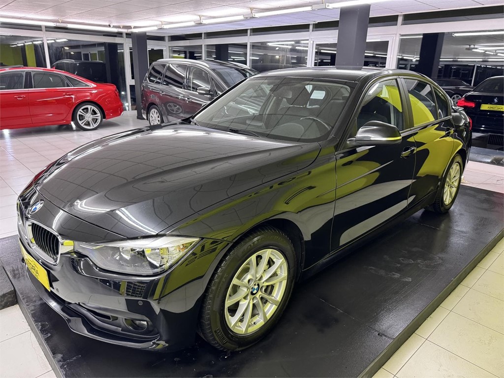 Foto 41 BMW SERIE 3