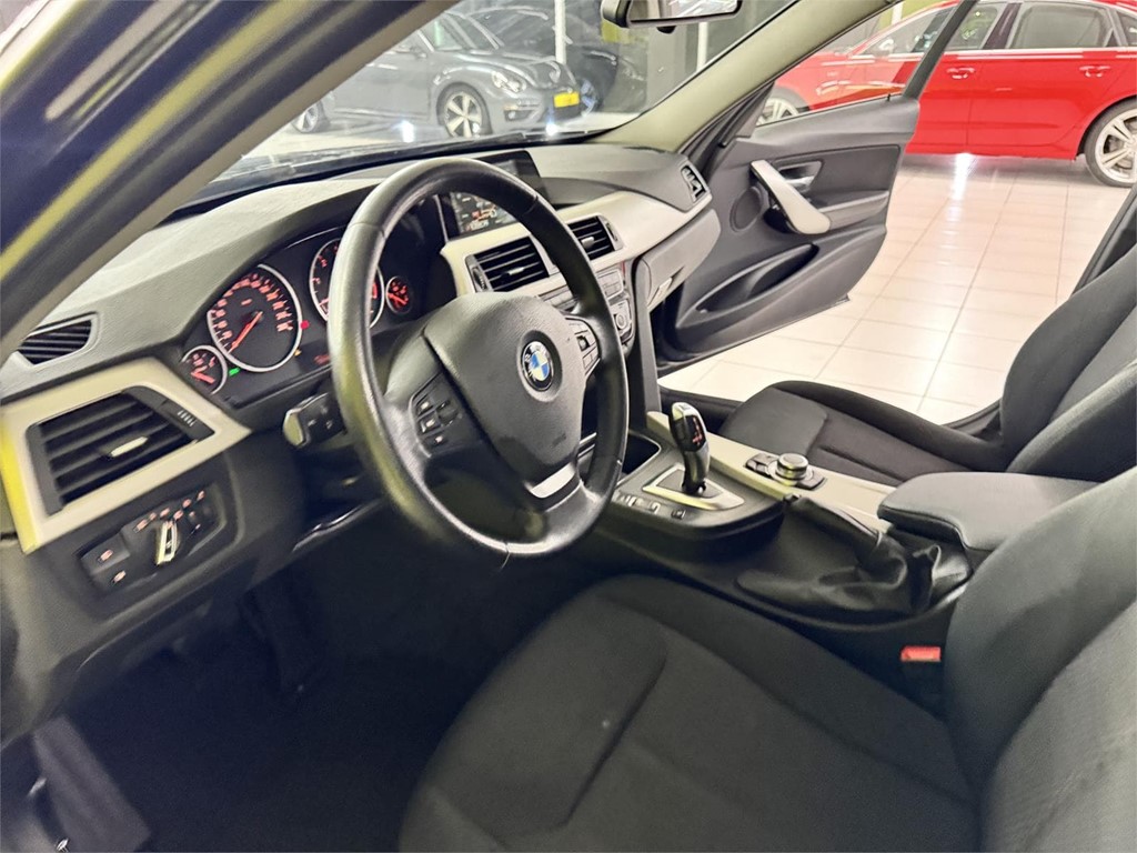 Foto 42 BMW SERIE 3