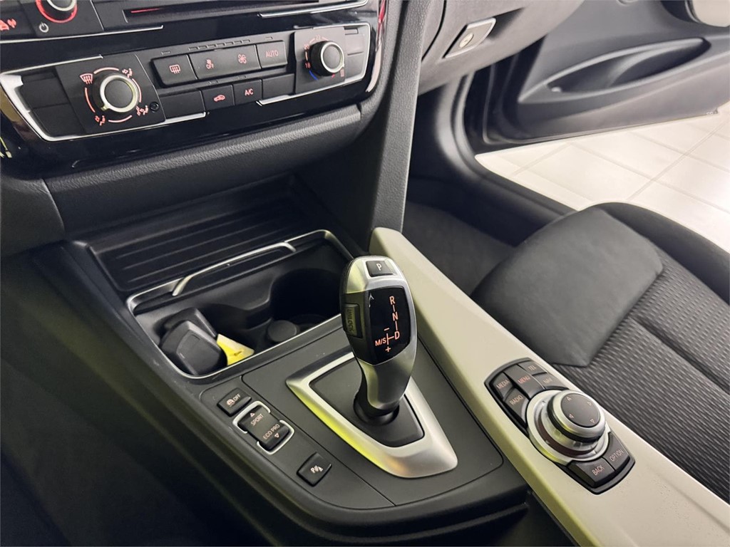 Foto 44 BMW SERIE 3