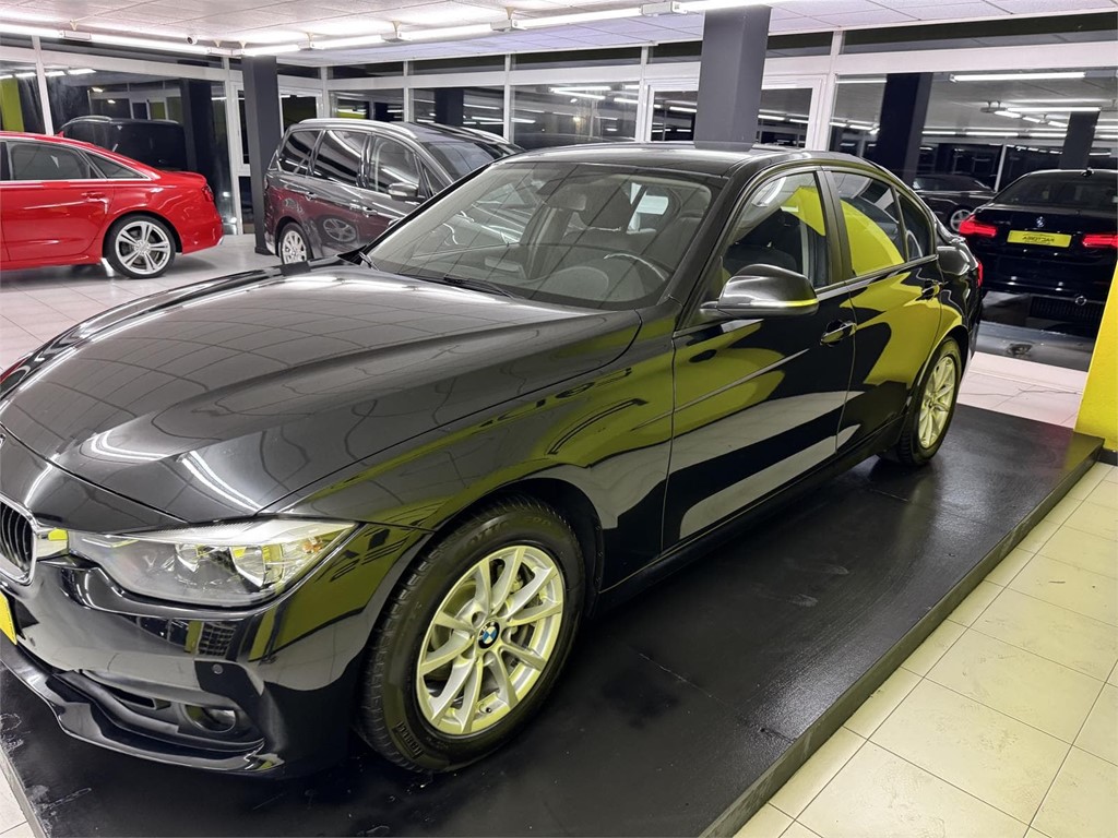 Foto 5 BMW SERIE 3