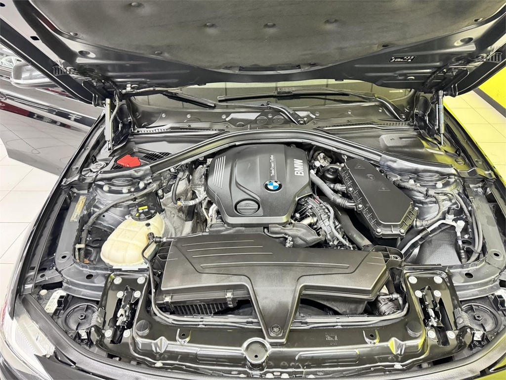 Foto 42 BMW SERIE 3