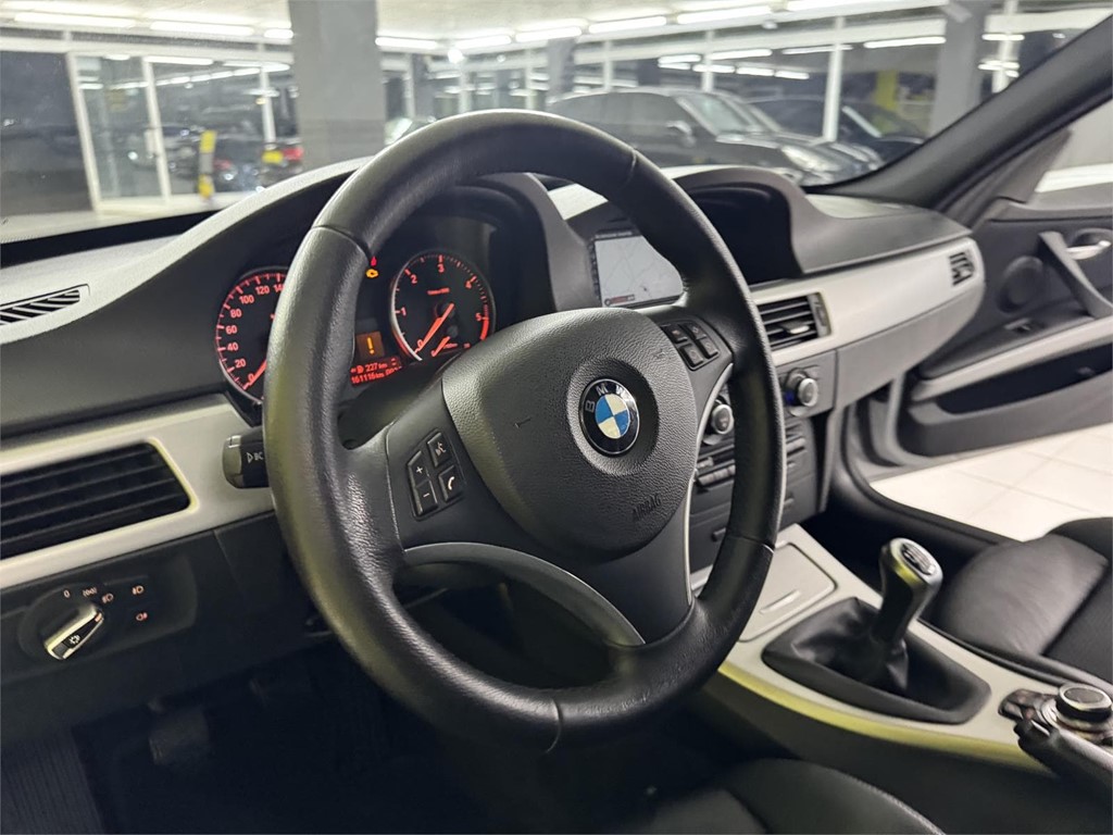 Foto 41 BMW SERIE 3