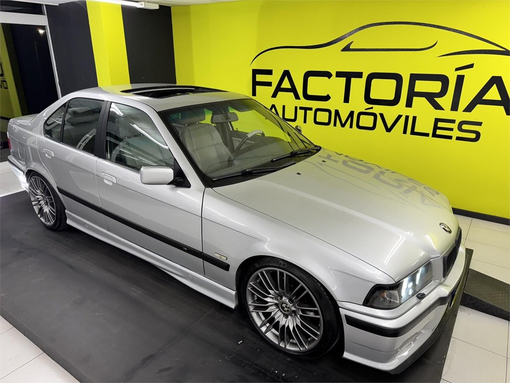 Foto 8 BMW SERIE 3