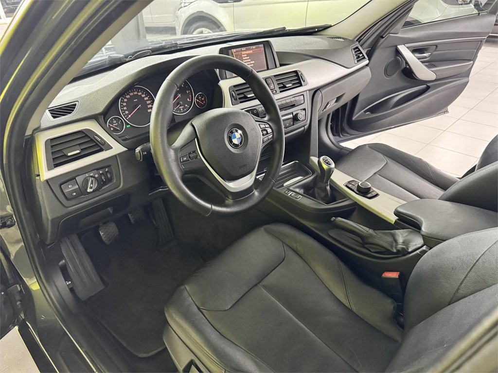 Foto 22 BMW SERIE 3