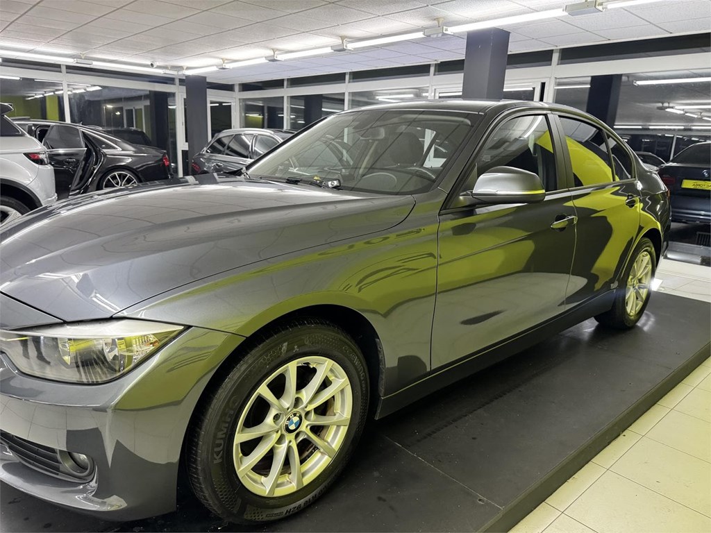 Foto 3 BMW SERIE 3