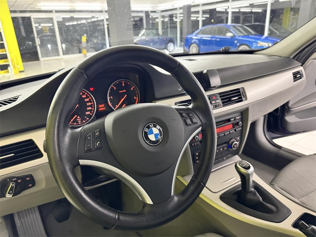 Foto 36 BMW SERIE 3