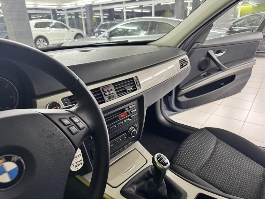 Foto 58 BMW SERIE 3