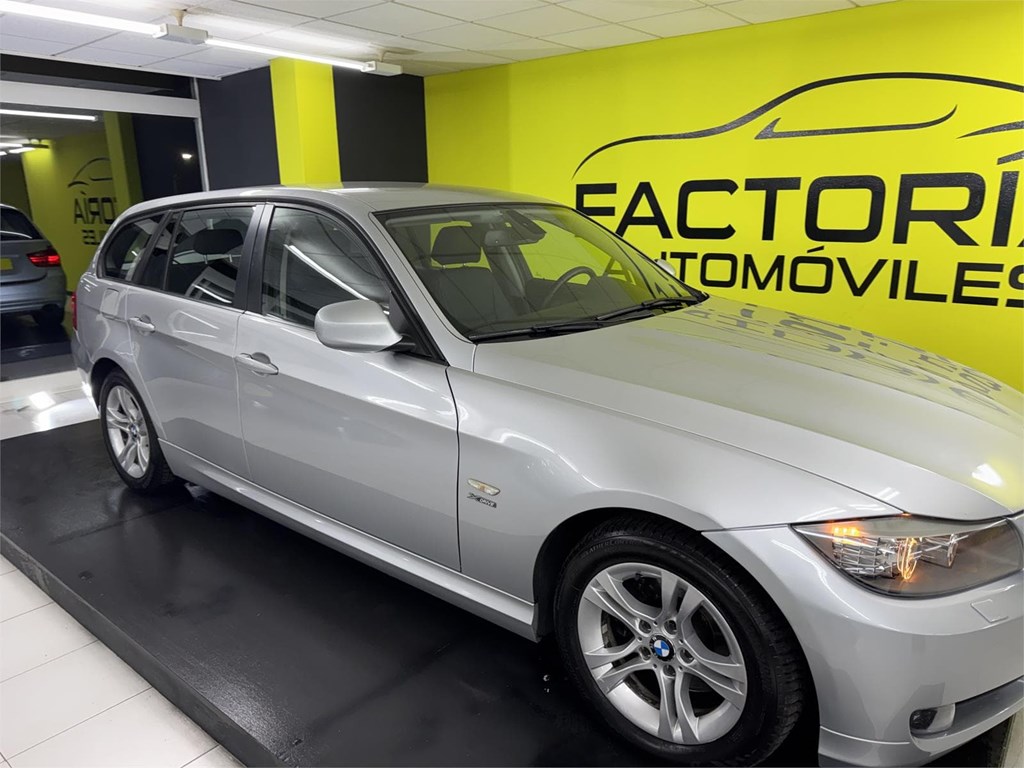 Foto 17 BMW SERIE 3 