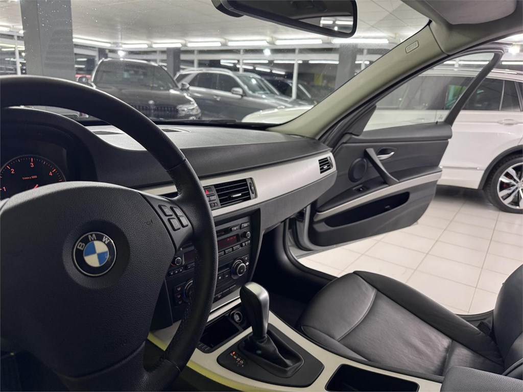 Foto 57 BMW SERIE 3 