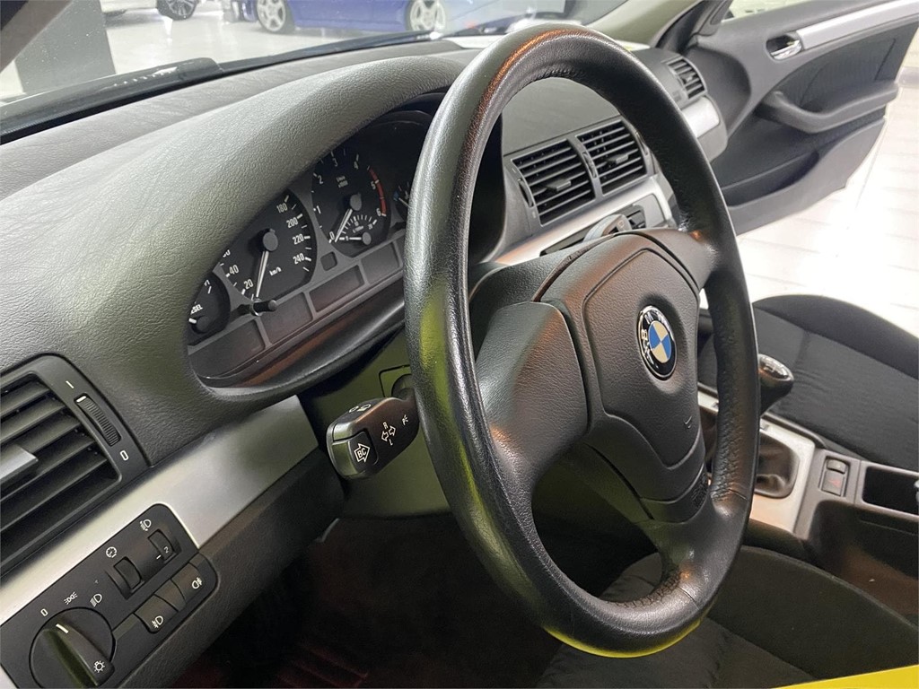 Foto 15 BMW SERIE 3