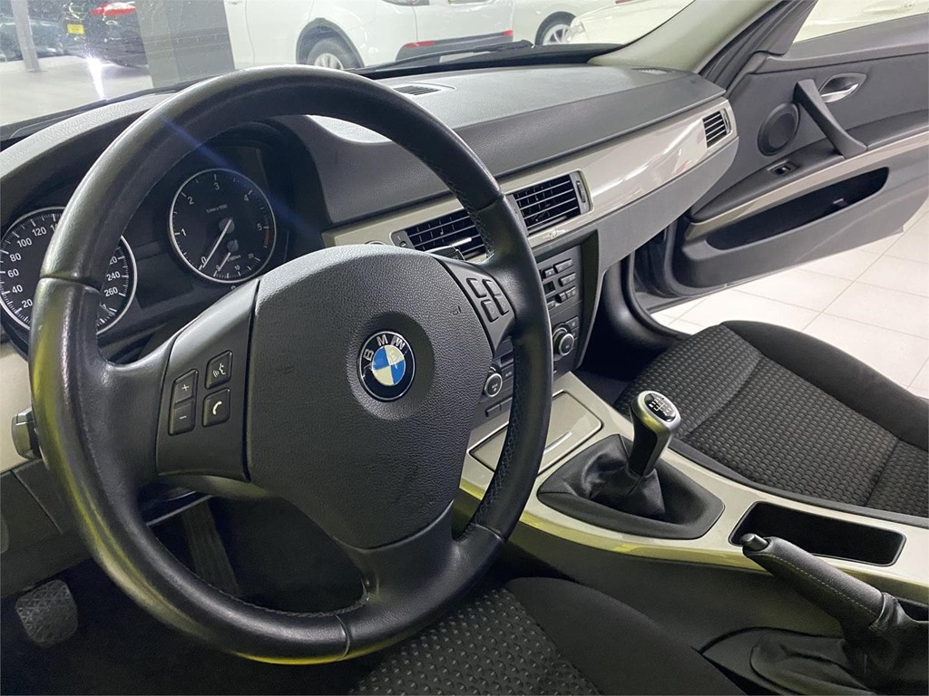 Foto 10 BMW SERIE 3