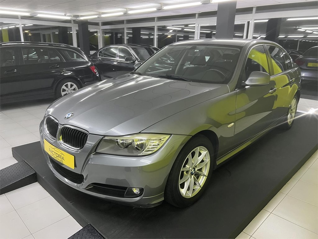Foto 4 BMW SÉRIE 3