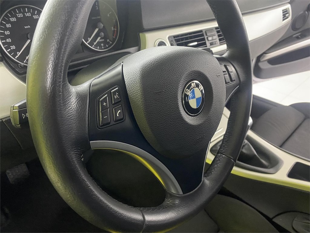Foto 16 BMW SERIE 3