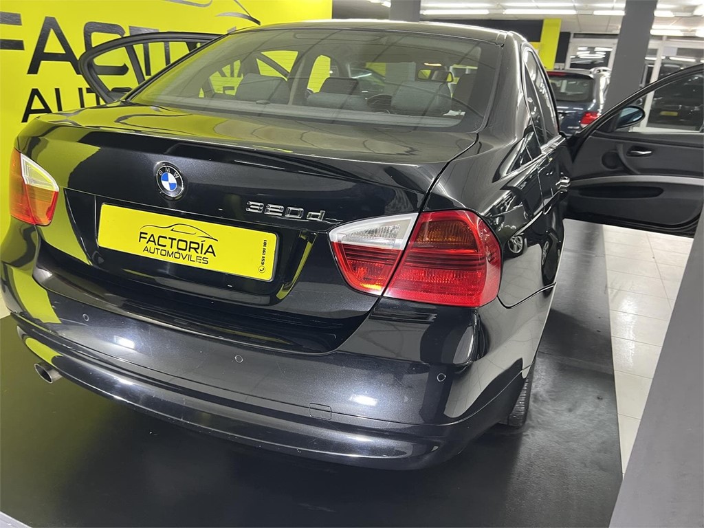Foto 19 BMW SERIE 3