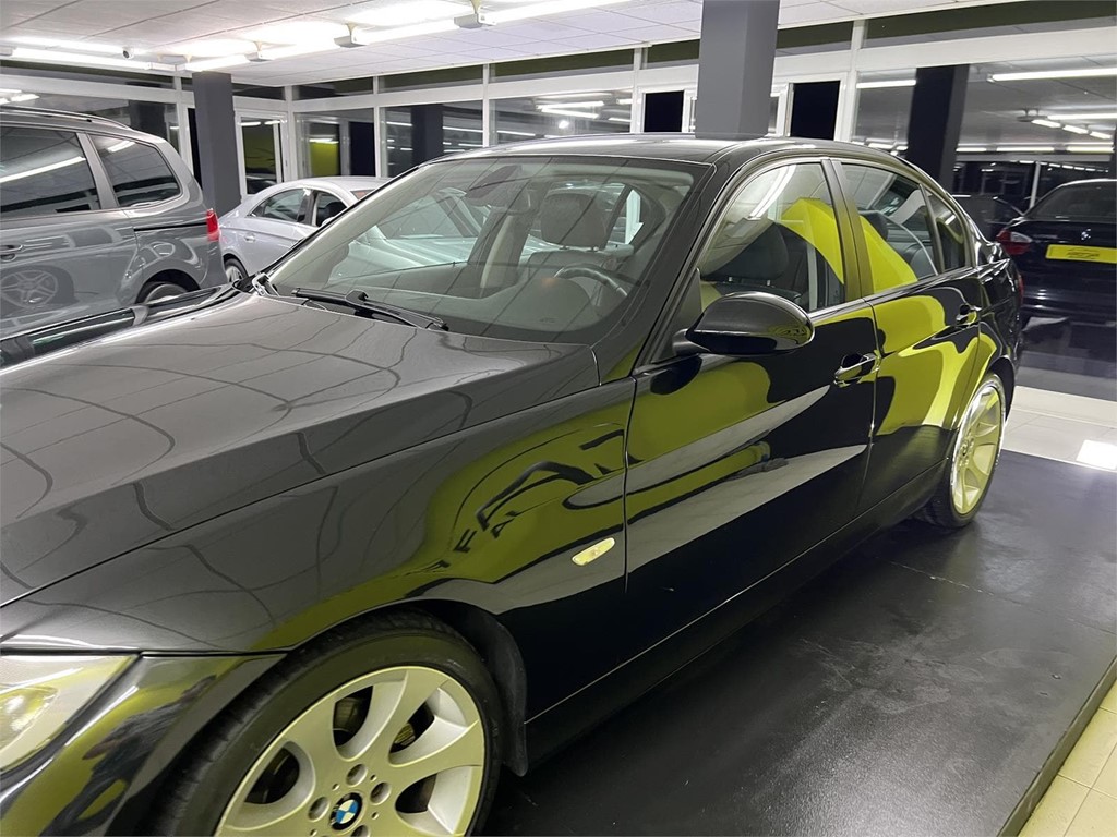 Foto 32 BMW SERIE 3