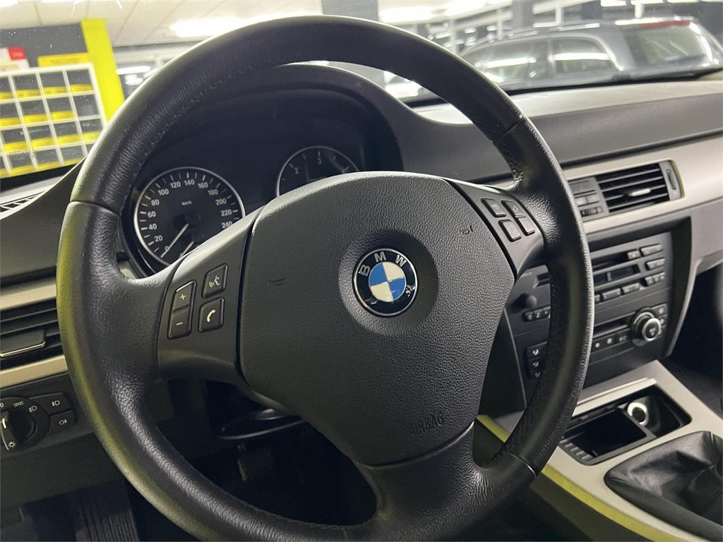 Foto 12 BMW SERIE 3