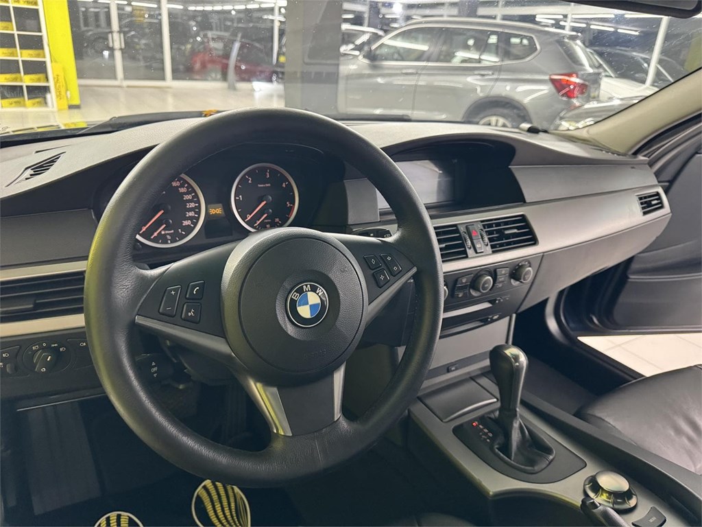Foto 45 BMW SERIE 5