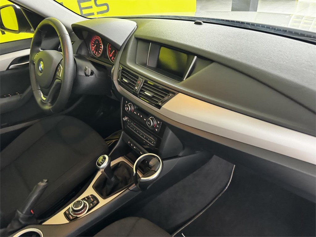 Foto 23 BMW X1 18XDRIVE 