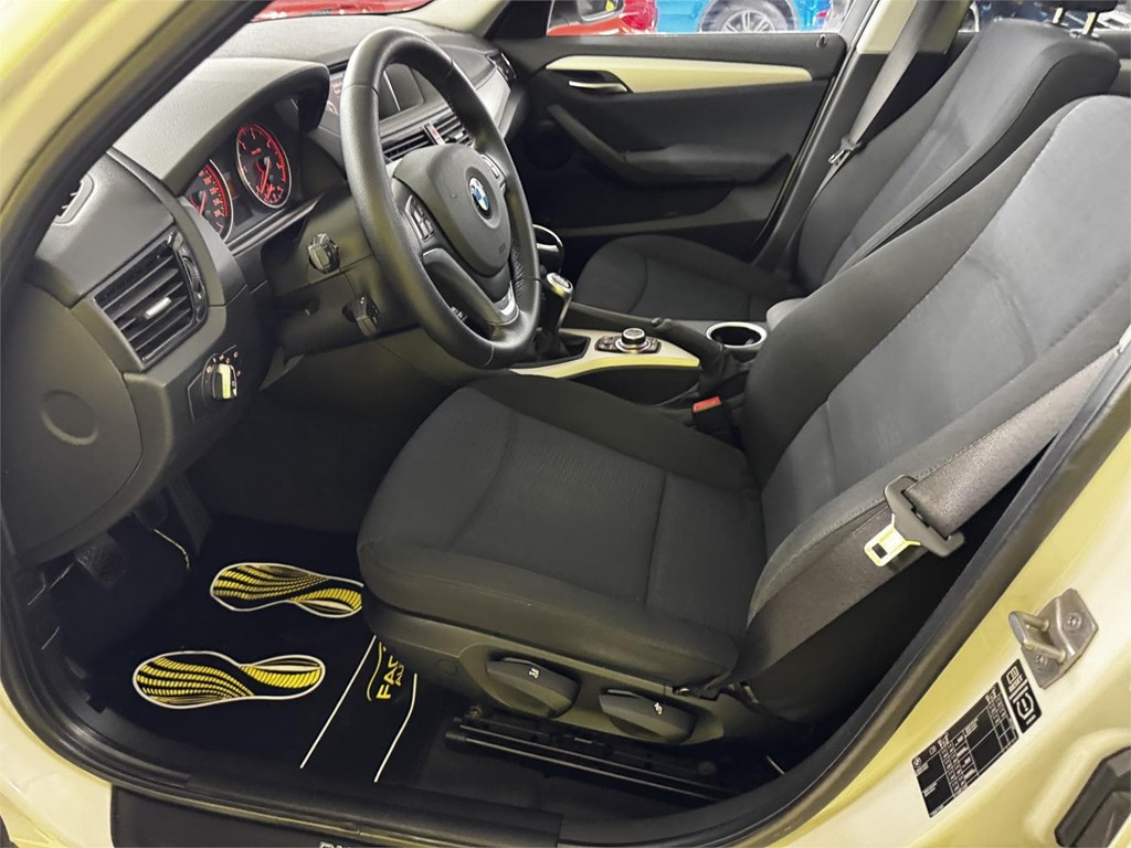 Foto 41 BMW X1 18XDRIVE 