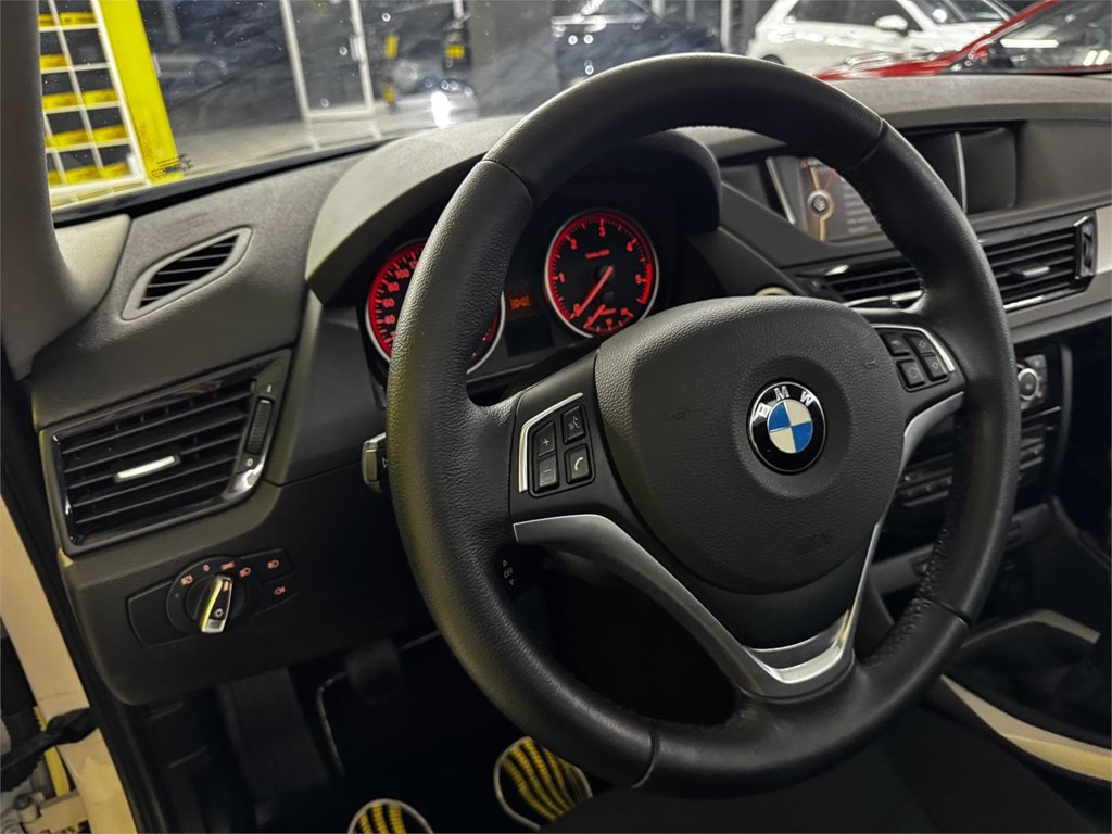 Foto 42 BMW X1 18XDRIVE 