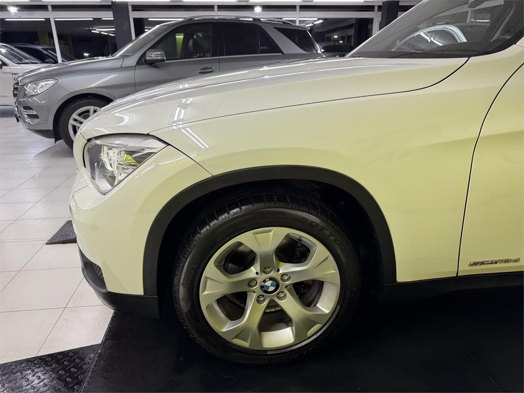 Foto 11 BMW X1
