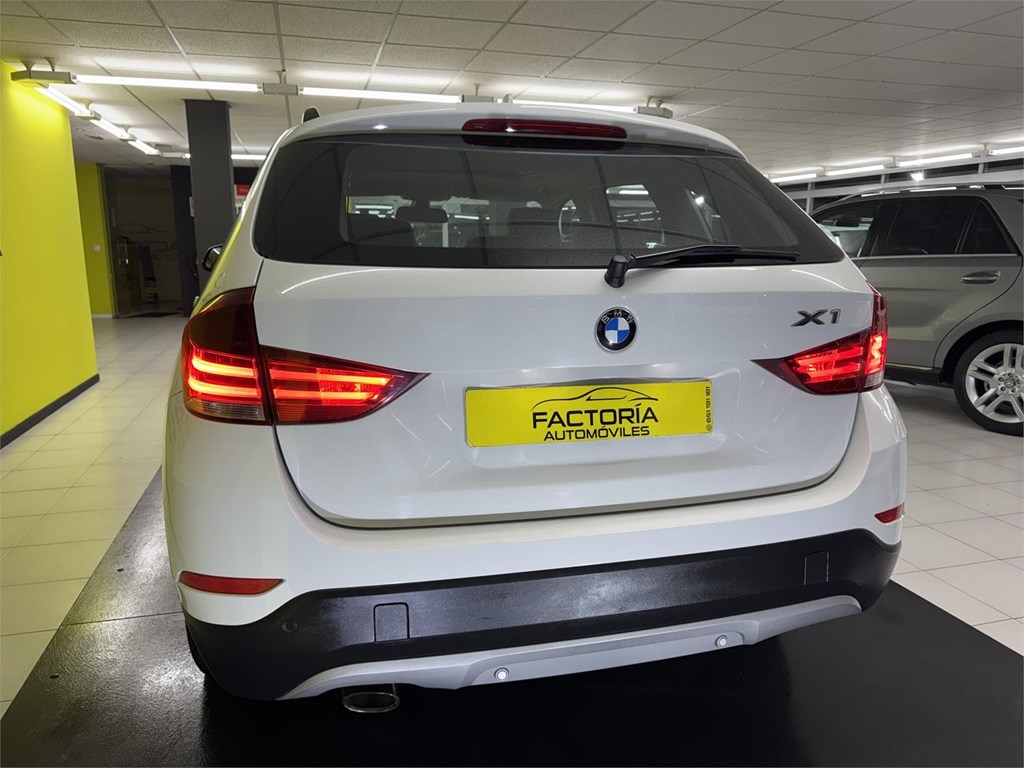 Foto 15 BMW X1