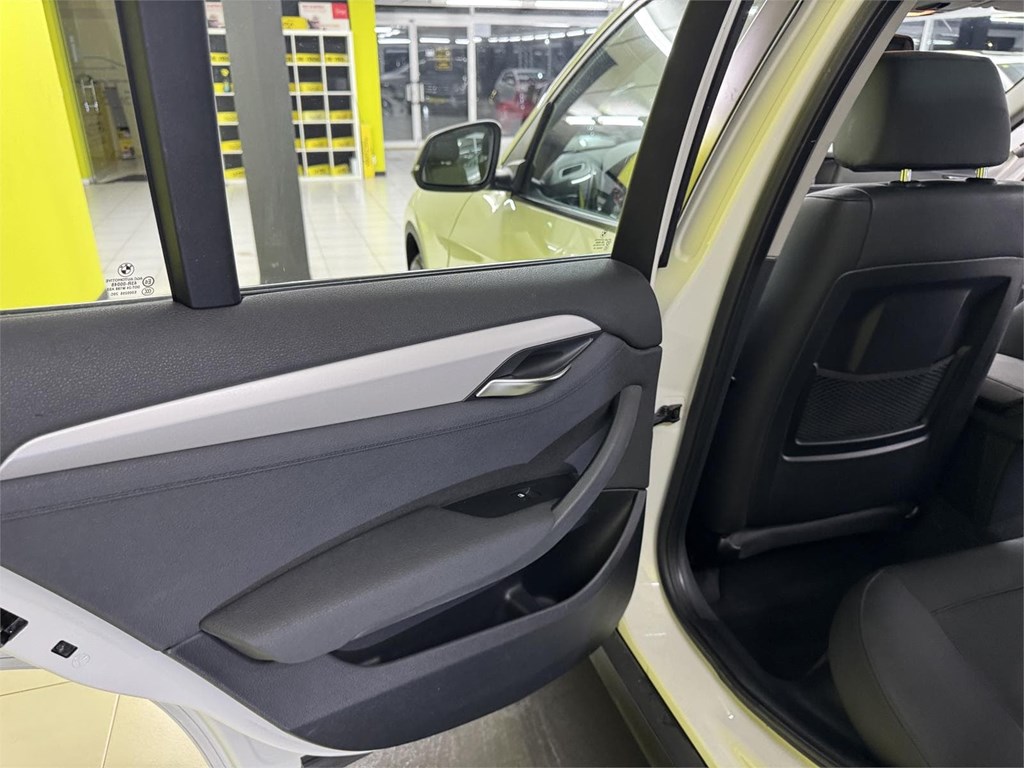 Foto 40 BMW X1