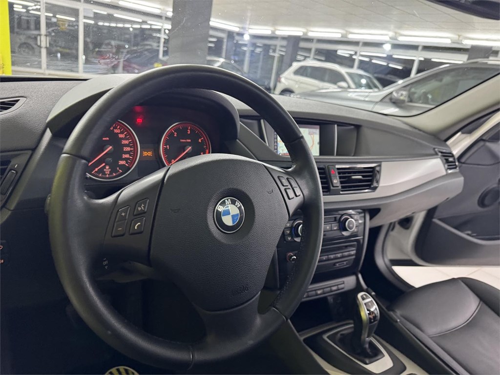 Foto 45 BMW X1
