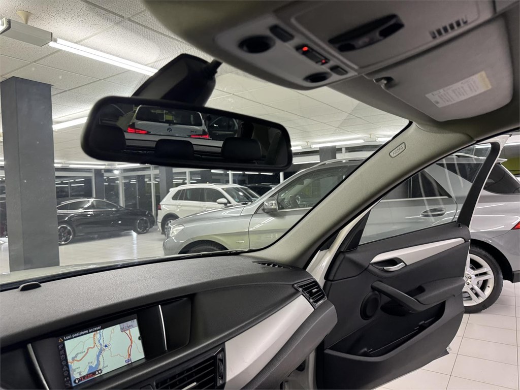 Foto 50 BMW X1