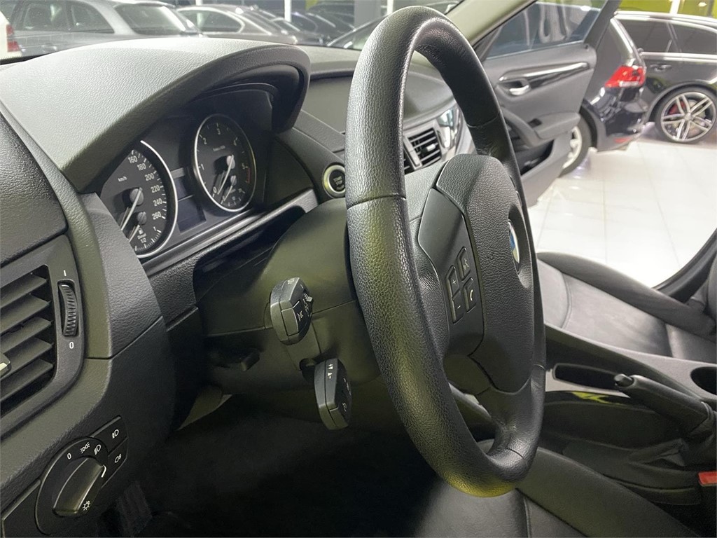 Foto 9 BMW X1