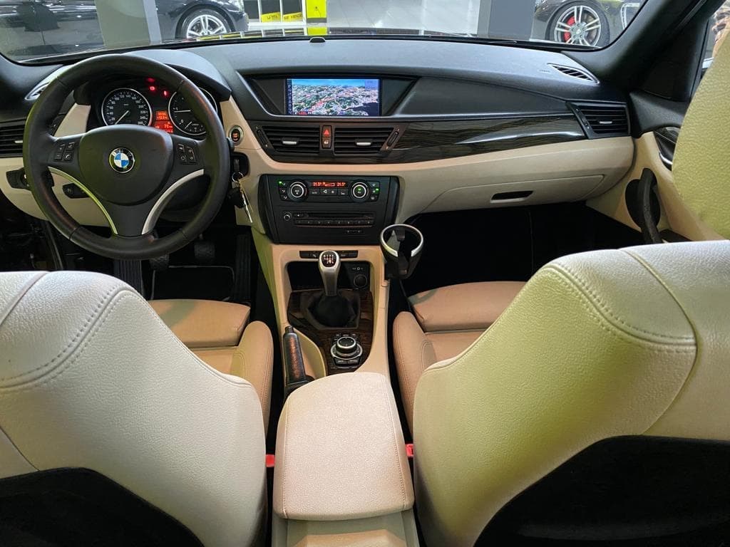 Foto 25 BMW X1