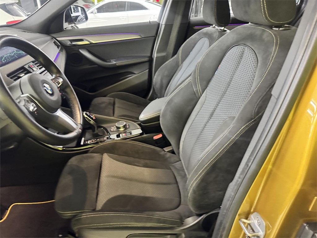 Foto 16 BMW X2