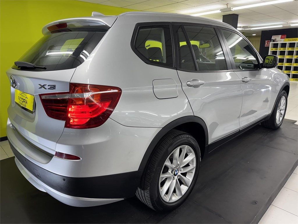 Foto 21 BMW X3 20 XDRIVE 