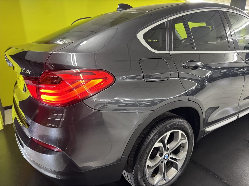 Foto 13 BMW X4 