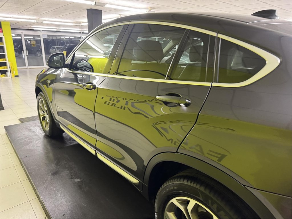 Foto 38 BMW X4 