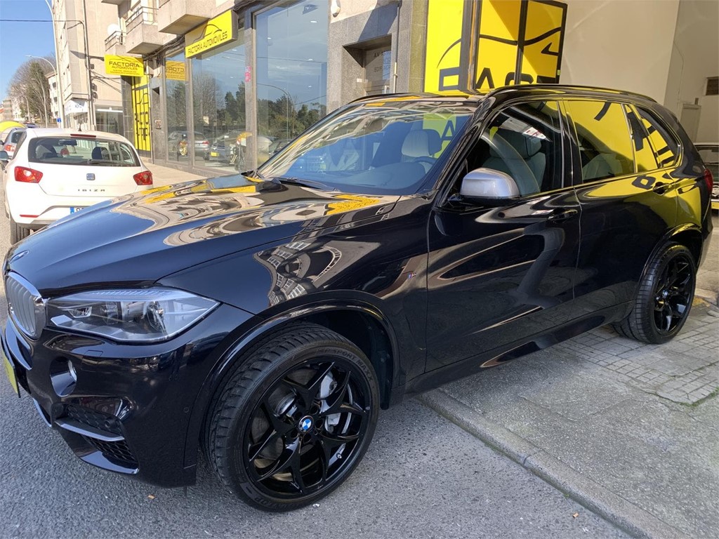 Foto 1 Bmw x5 M50D