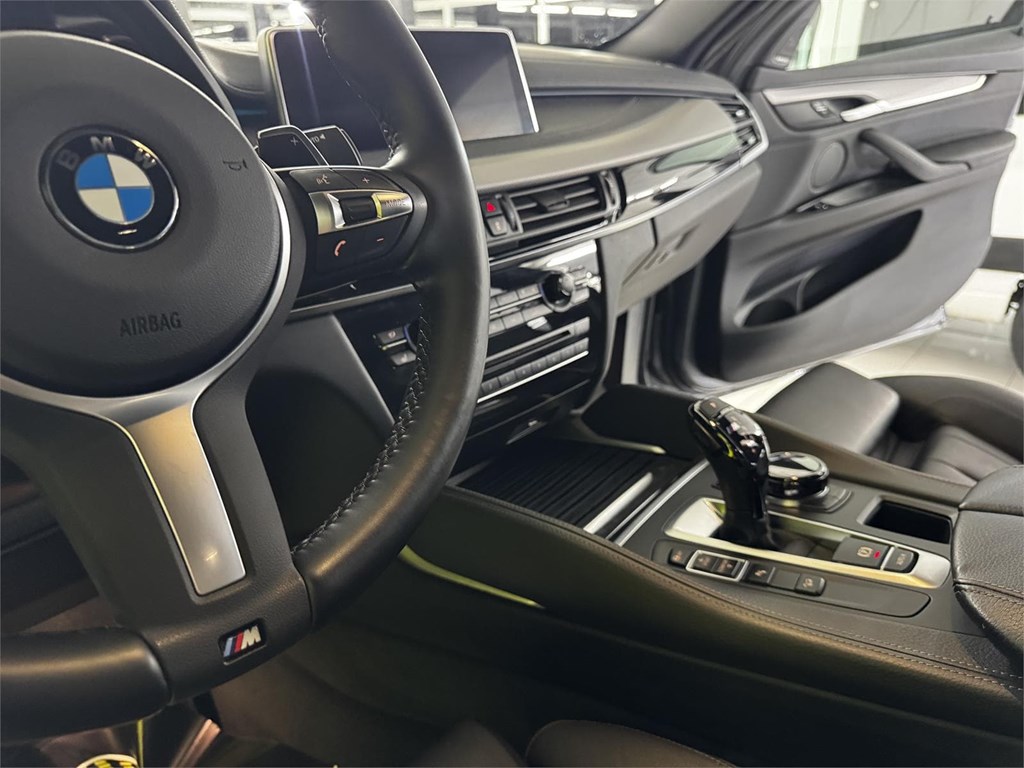 Foto 29 BMW X6 M50D